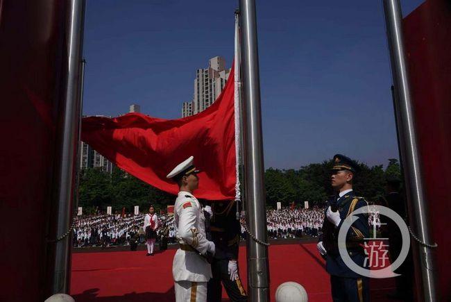 罗马诺:最后48小时尤文仍在努力签中场,阿尔卡拉斯是候选之一